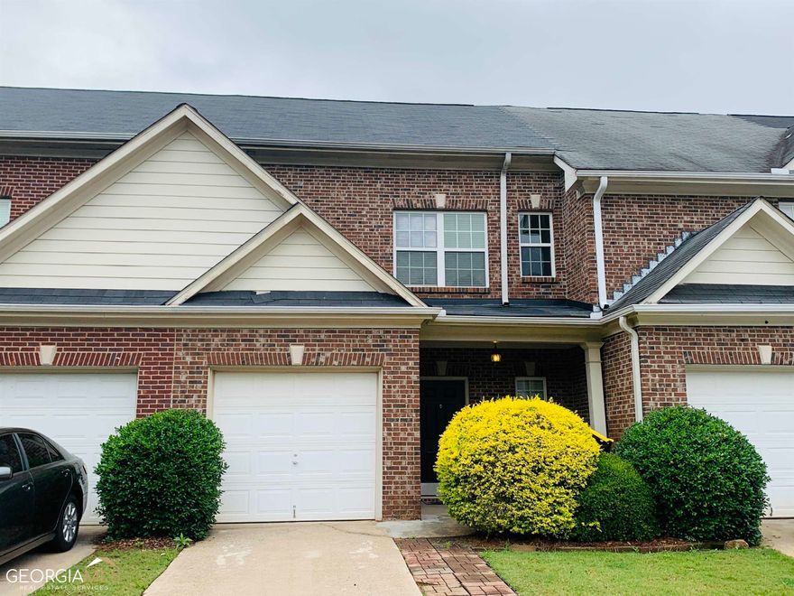 Welcome to Stonebridge! Newly renovated 3 bedroom 2.5 bath townhome! Must See! This open floor plan townhome has new paint and carpet throughout! The kitchen features a breakfast bar for additional seating as well as a separate area for dining. Great neighborhood and Clubhouse! Close to the LINC Path, shopping, restaurants and minutes from the highway. This one will not last long!