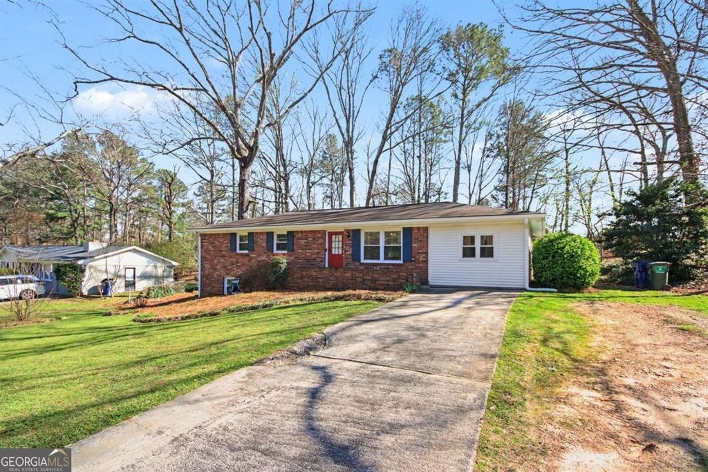 Photo of 3461 Ridgecrest Drive, Powder Springs, GA 30127 (MLS # 10718299)