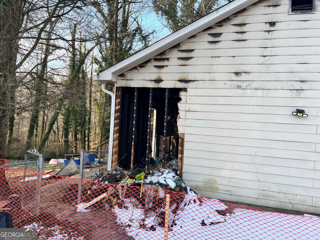 Photo of 4217 Burgundy Way, Flowery Branch, GA 30542 (MLS # 10685197)