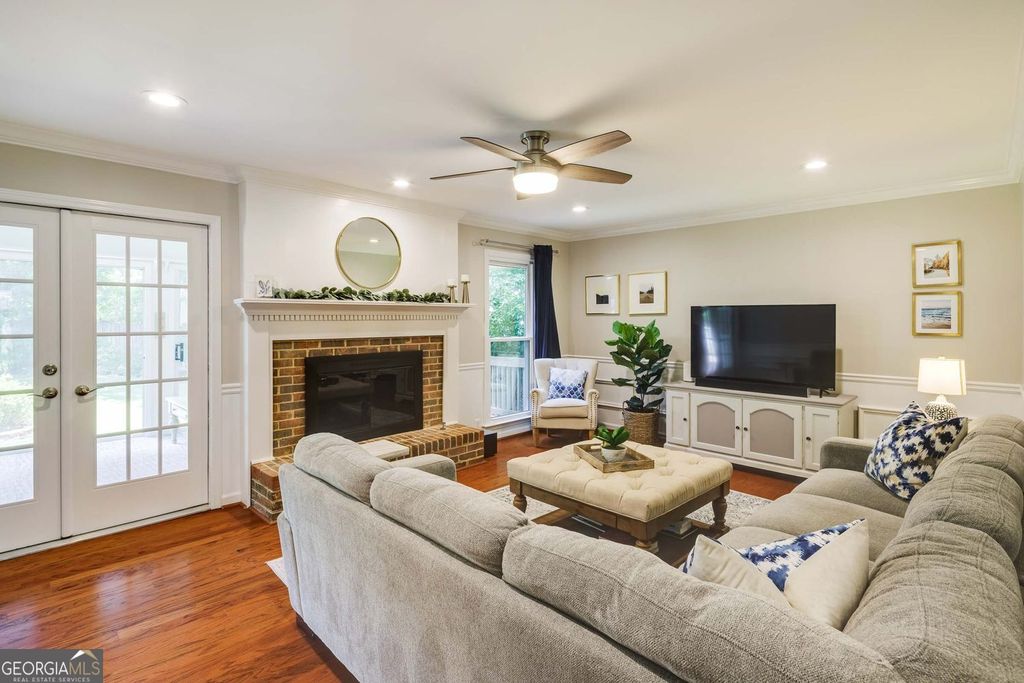 Photo of 1140 Mitsy Forest Drive, Marietta, GA 30068 (MLS # 10767075)