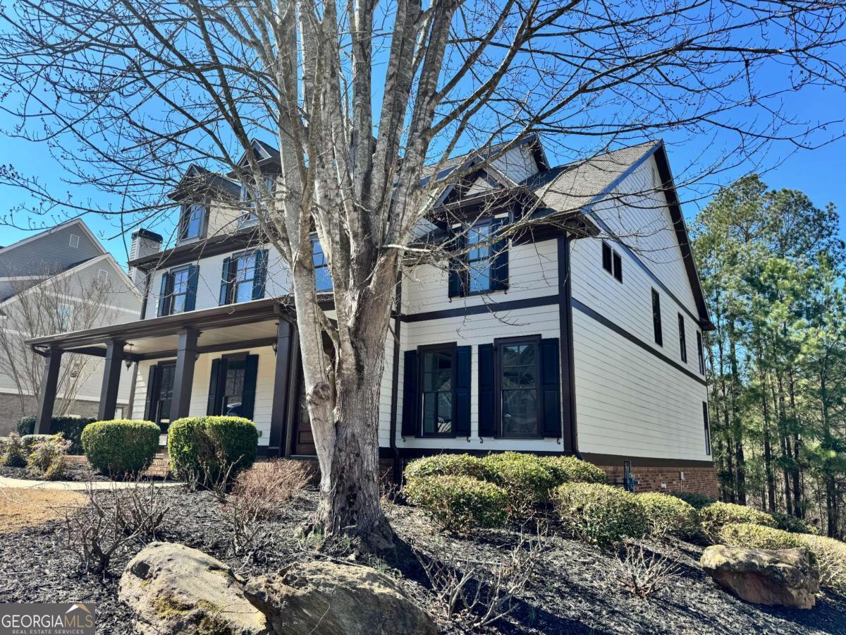 329 Rose Hall LN