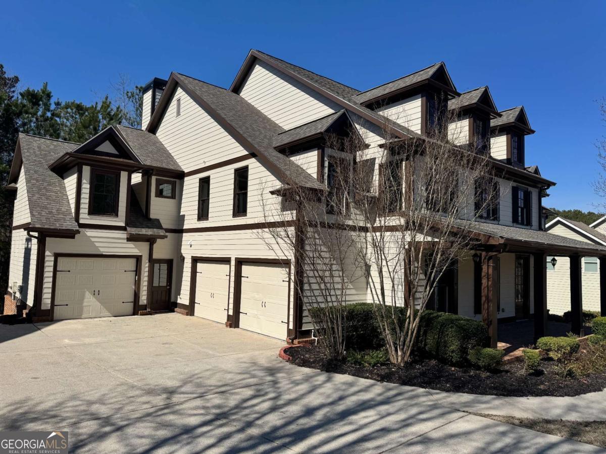 329 Rose Hall LN