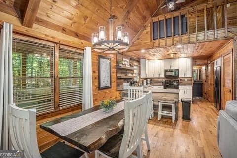 162 Little Falls DR