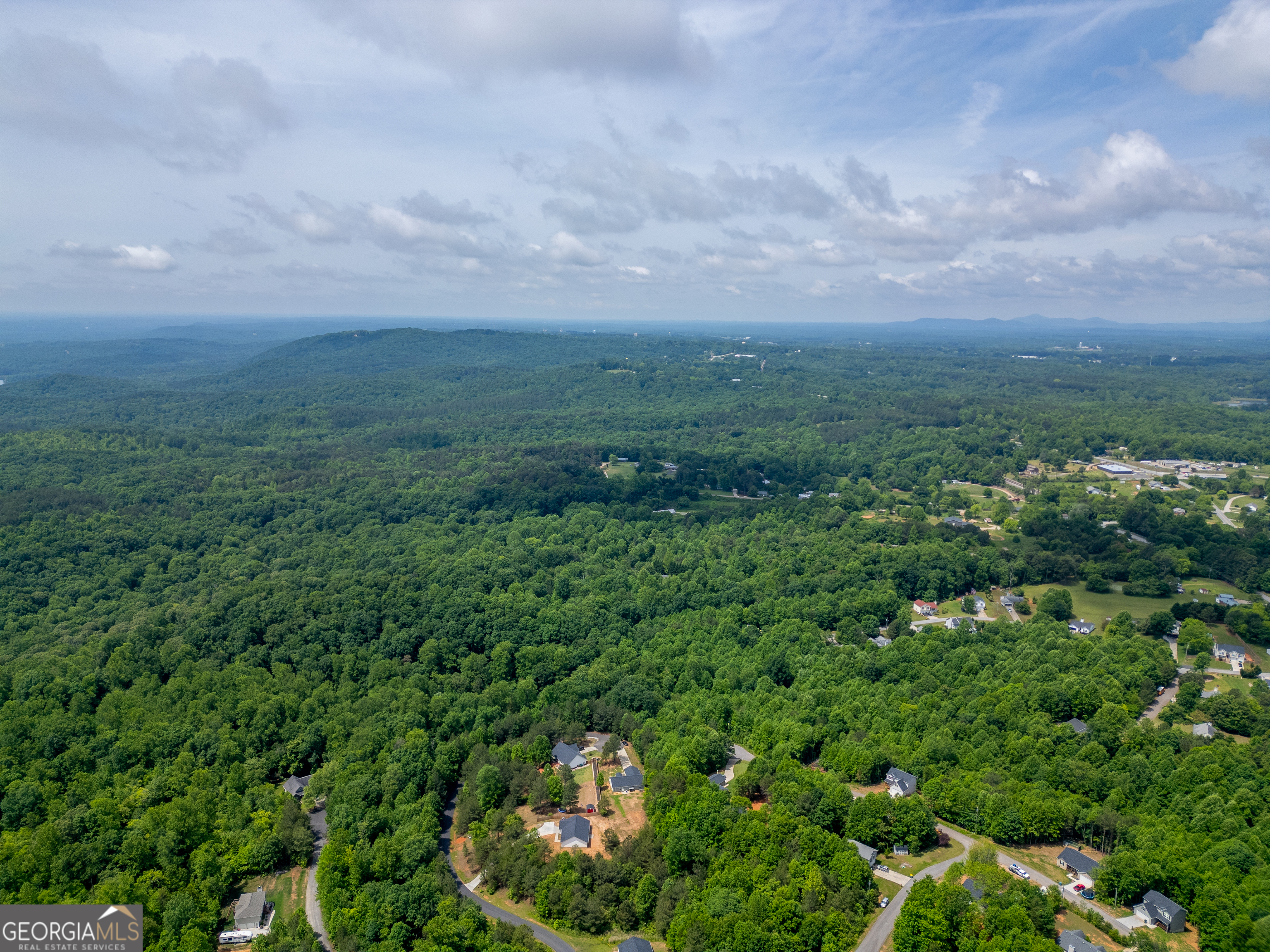 Mount Airy, Georgia 30563, United States, 3 Bedrooms Bedrooms, ,2 BathroomsBathrooms,Residential,Active,12717