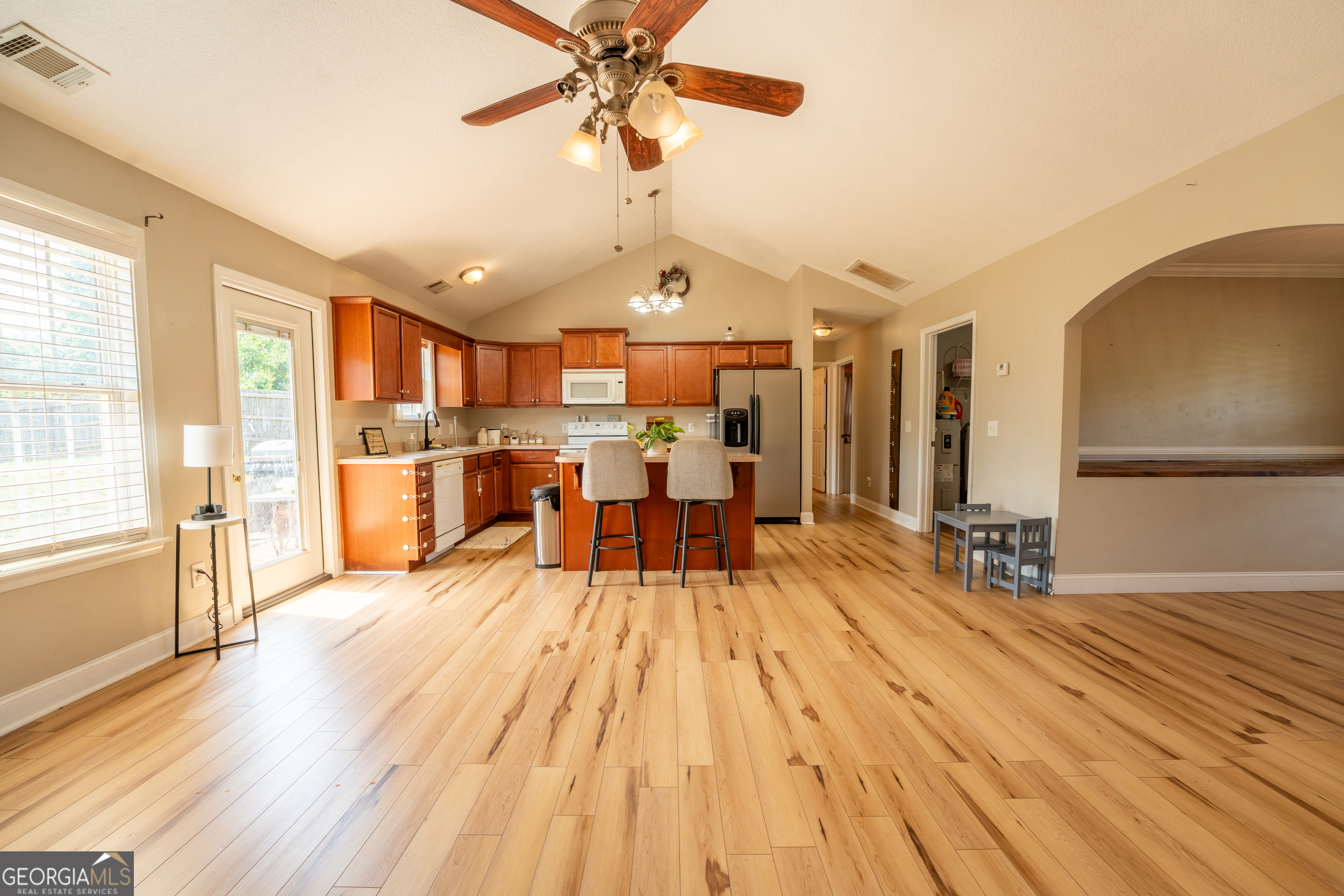 Mount Airy, Georgia 30563, United States, 3 Bedrooms Bedrooms, ,2 BathroomsBathrooms,Residential,Active,12717