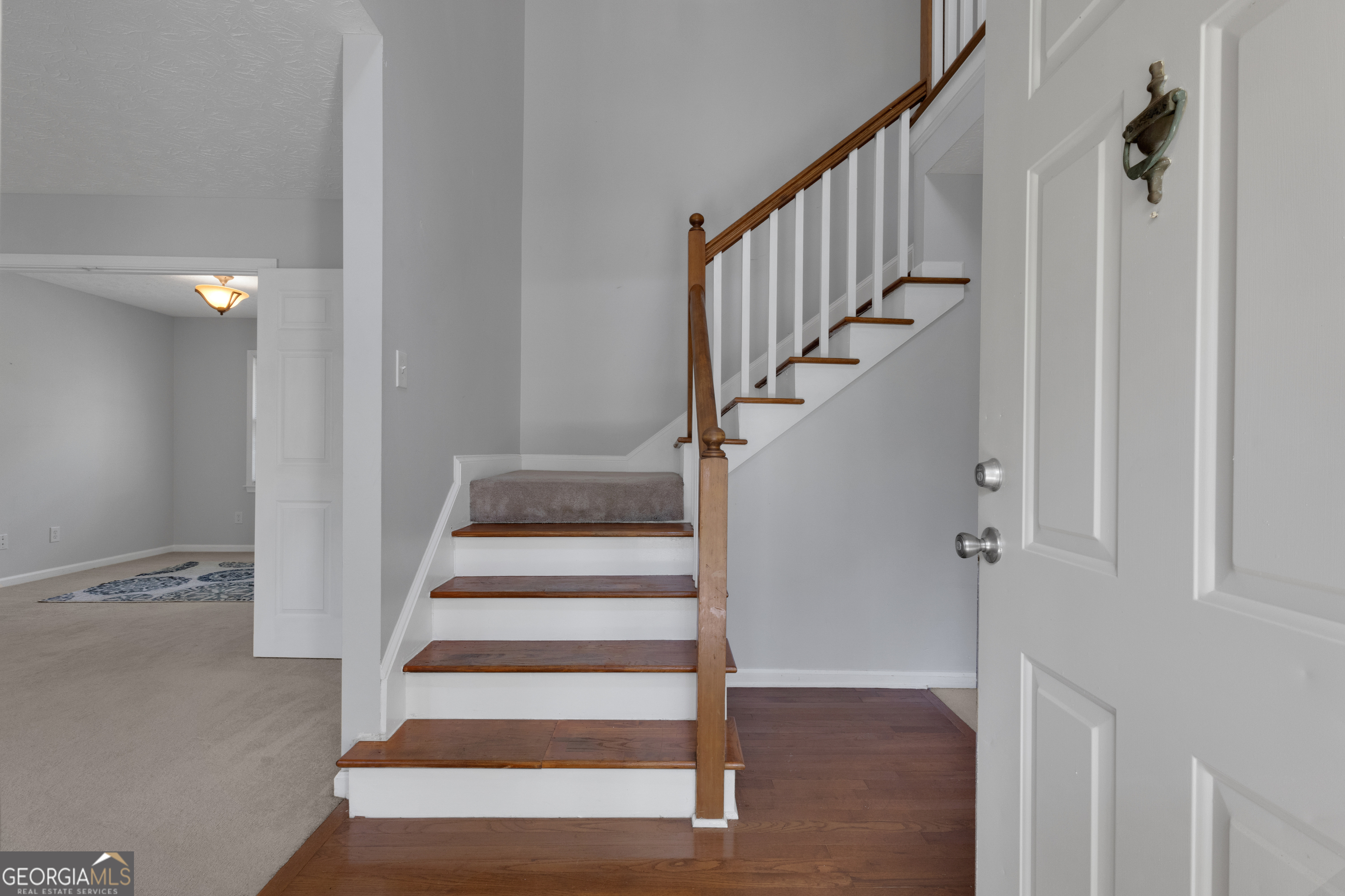 115 Rockhurst Chase