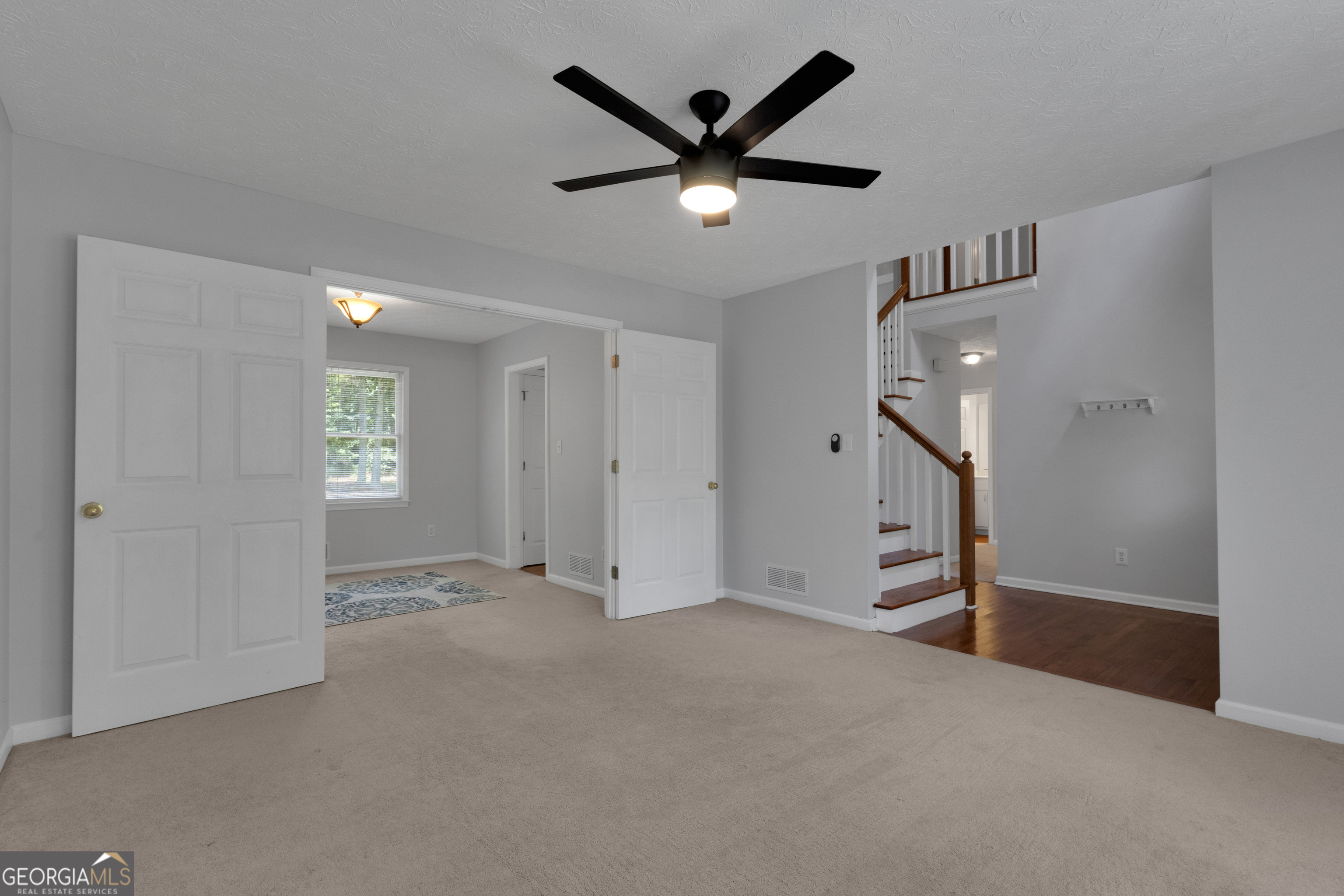 115 Rockhurst Chase