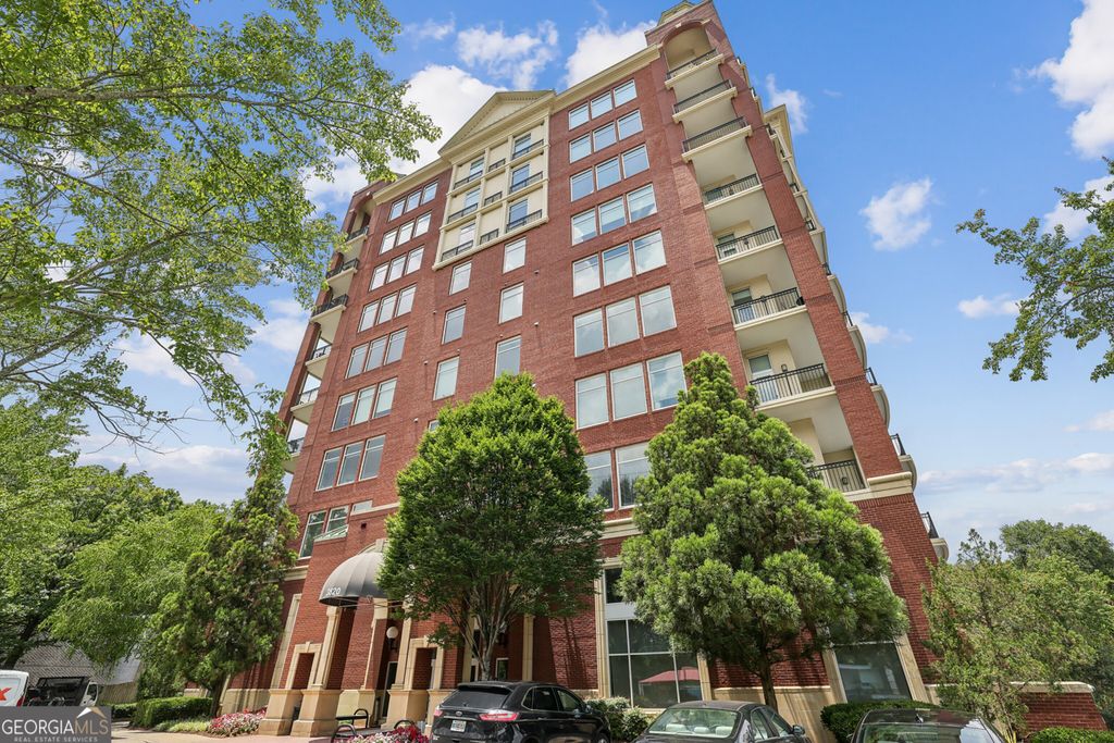 Photo of 3820 Roswell Road NE #308, Atlanta, GA 30342 (MLS # 10741887)