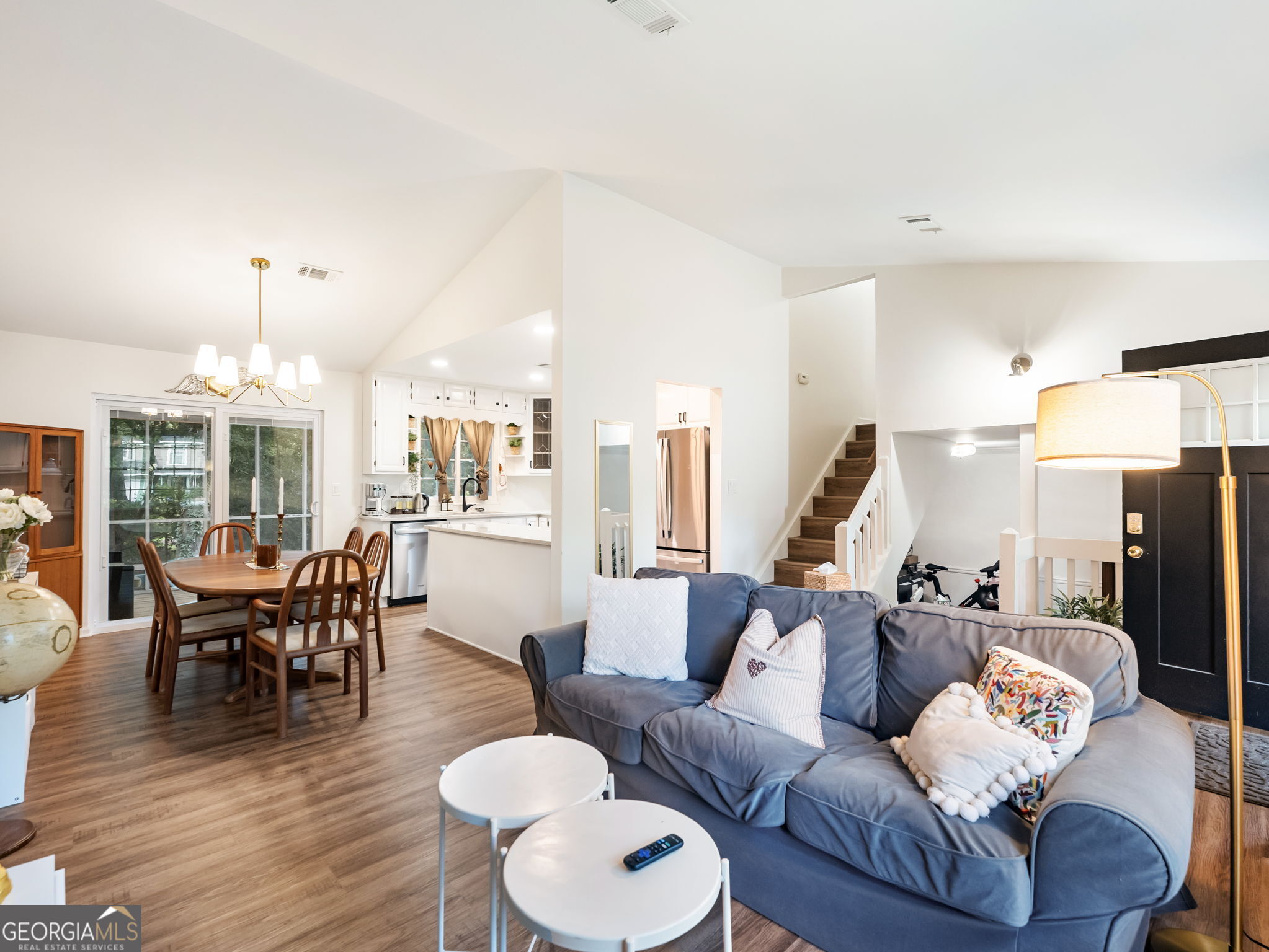 5988 Eton CT