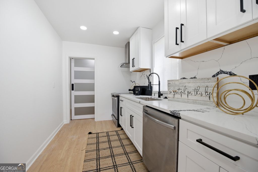 Photo of 2073 Morehouse Drive NW, Atlanta, GA 30314 (MLS # 10691911)