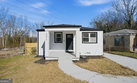 Photo of 2073 Morehouse Drive NW, Atlanta, GA 30314 (MLS # 10691911)