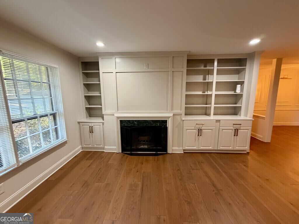 Photo of 8 Cantey Place NW, Atlanta, GA 30327 (MLS # 10845236)