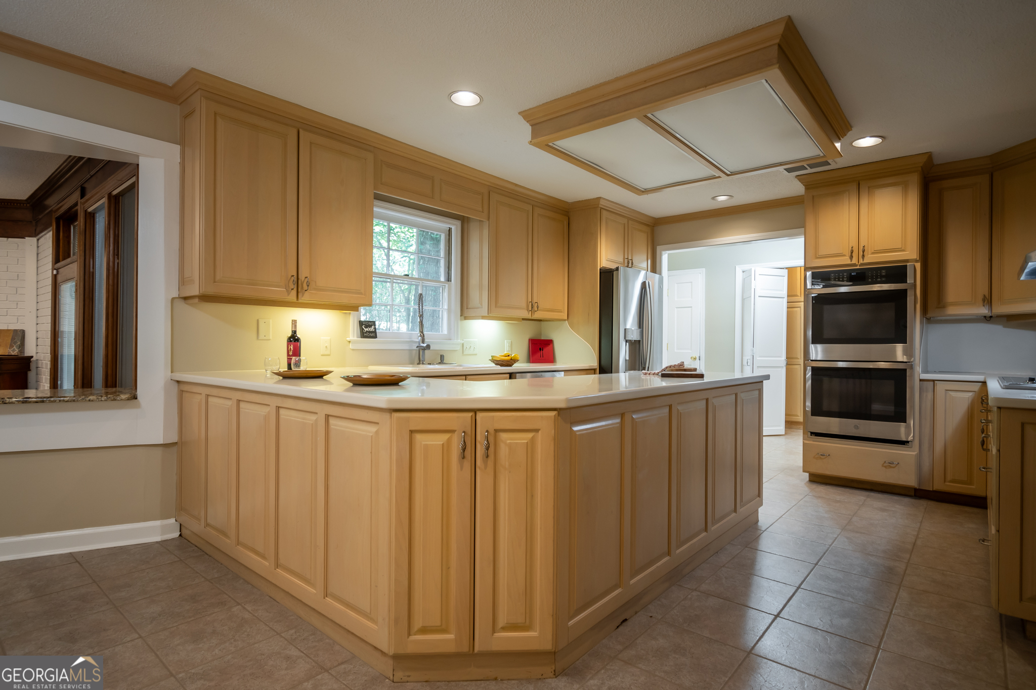 139 Lake Forest DR