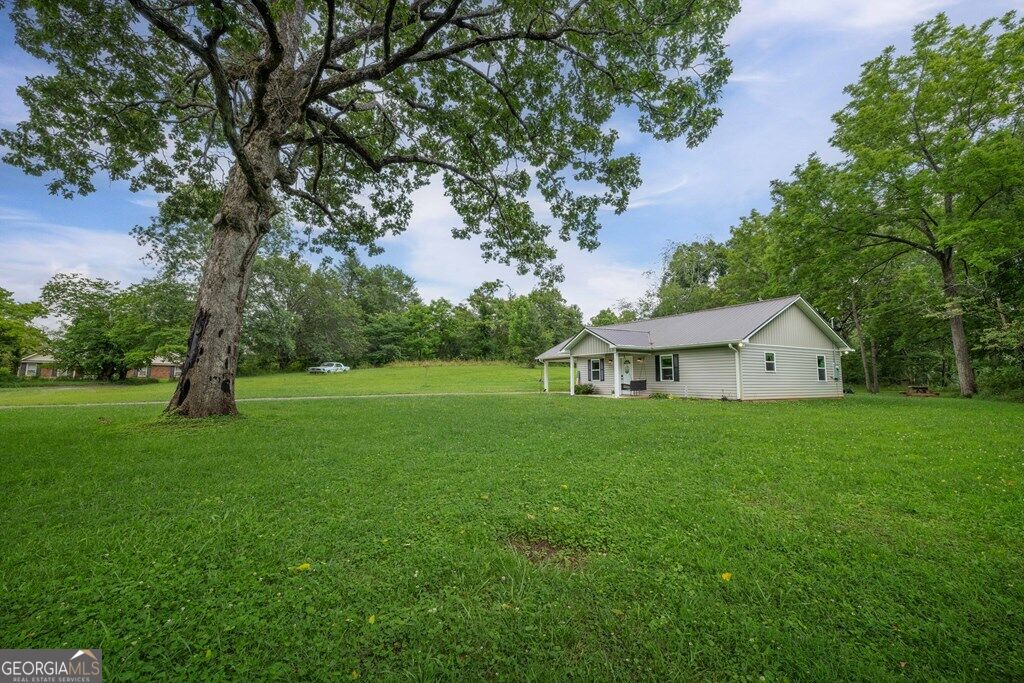 121 Old Hwy 5