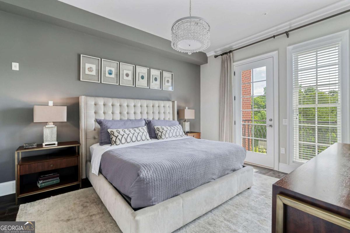 Alpharetta Lofts - Residential