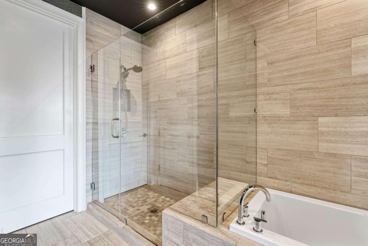 Alpharetta Lofts - Residential