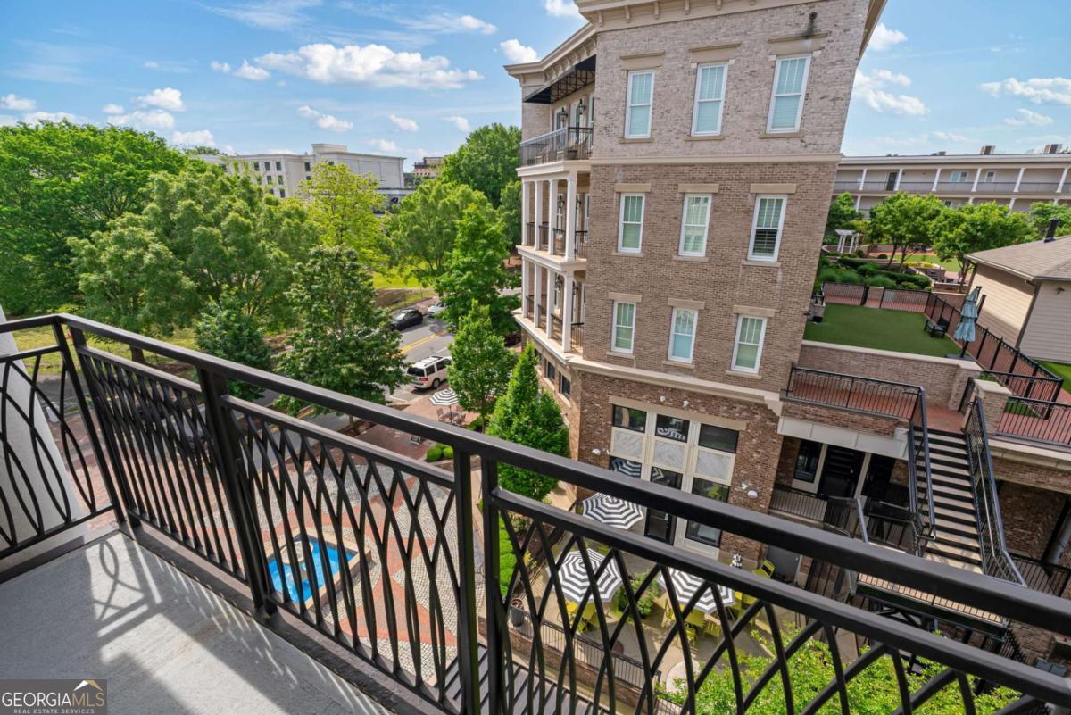 Alpharetta Lofts - Residential