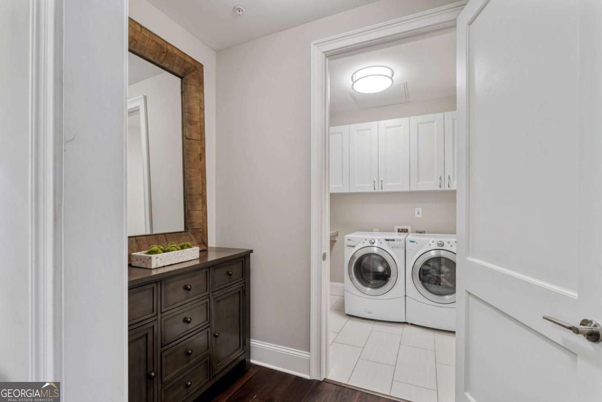 Alpharetta Lofts - Residential