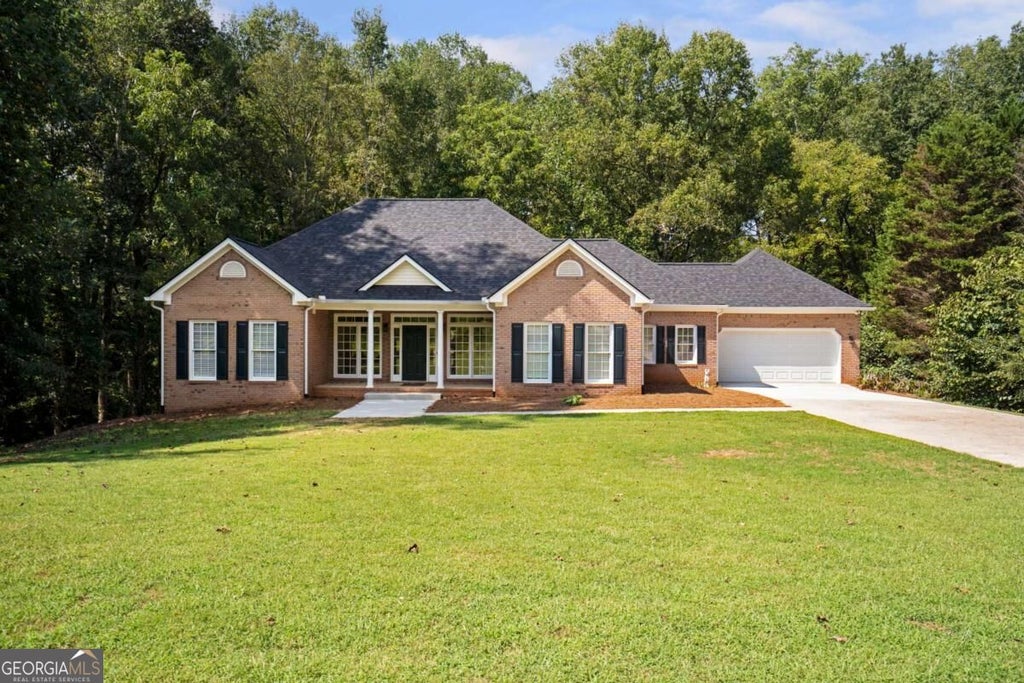 Photo of 759 stoneview Drive, Hoschton, GA 30548 (MLS # 10853302)