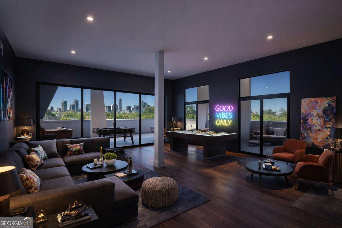 567 Ponce De Leon AVE 415