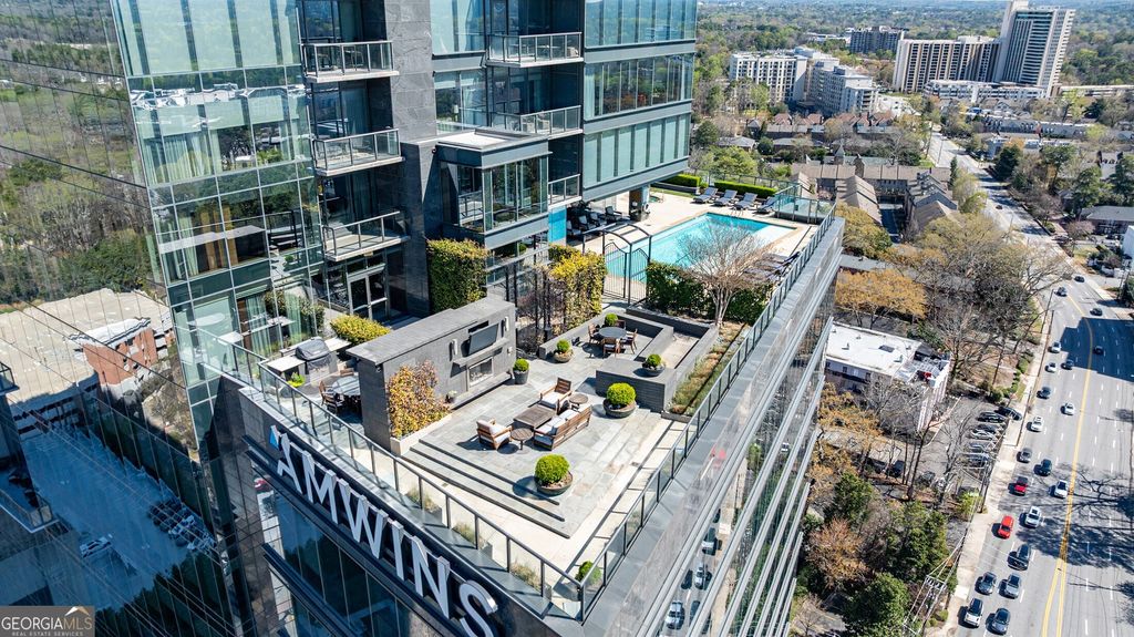 Photo of 3630 Peachtree Road NE #2608, Atlanta, GA 30326 (MLS # 10728377)