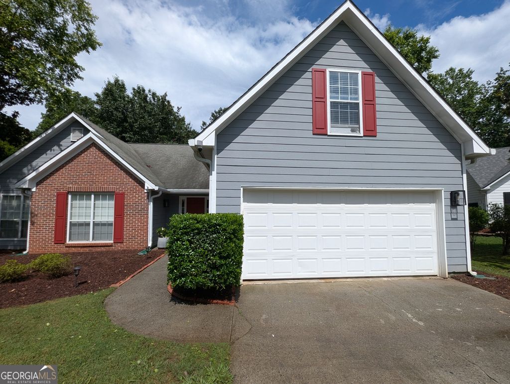 Photo of 1333 Richland Creek Trail, Sugar Hill, GA 30518 (MLS # 10772077)