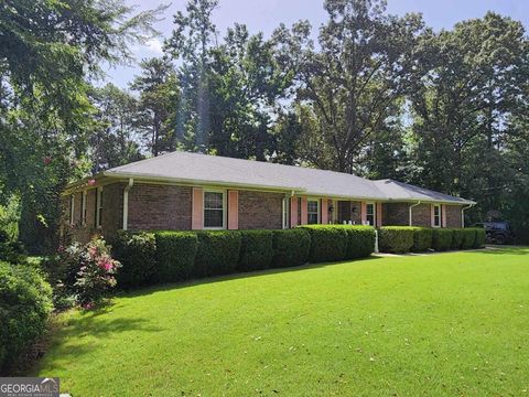 A home in Thomaston