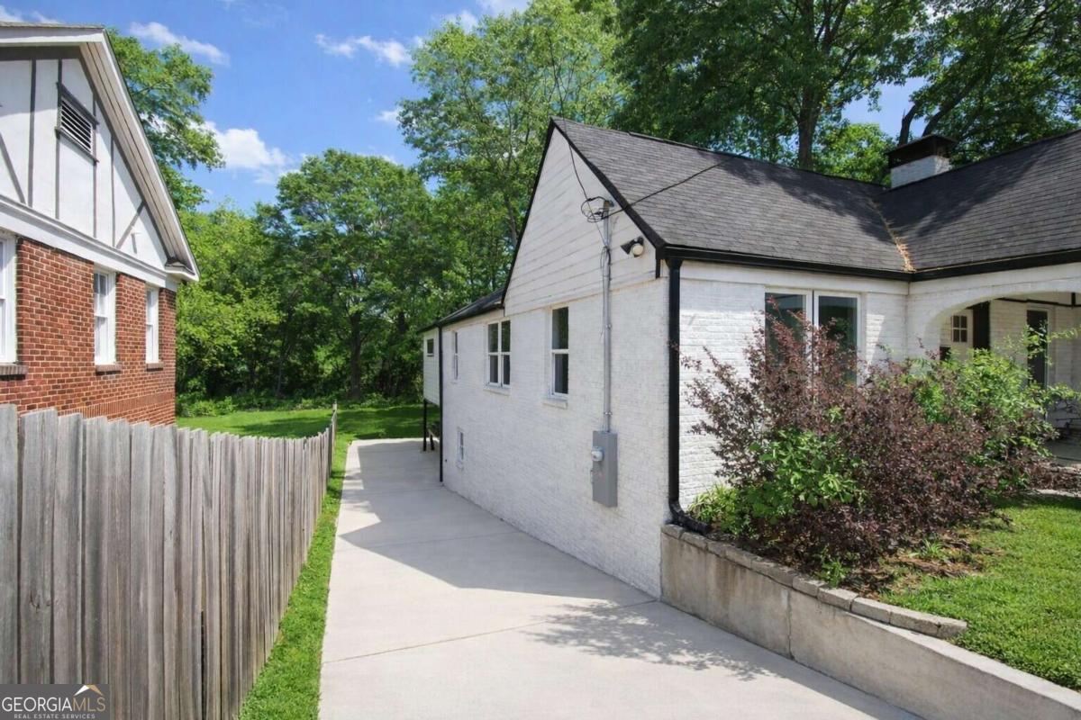 1184 Metropolitan PKWY SW