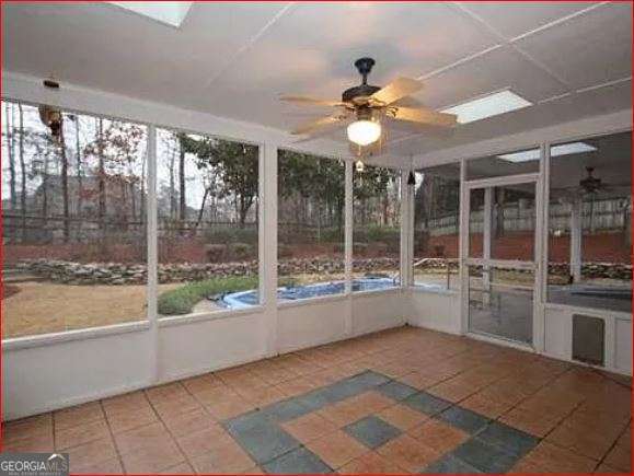 5035 Harbor Ridge DR