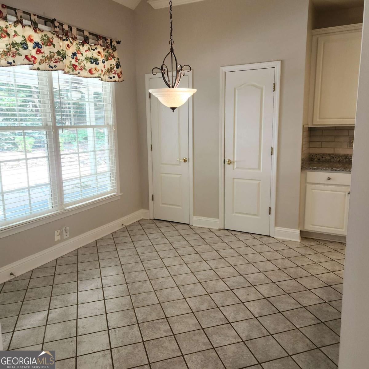 5035 Harbor Ridge DR