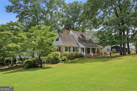 5622 Williamsburg DR Norcross GA 30093