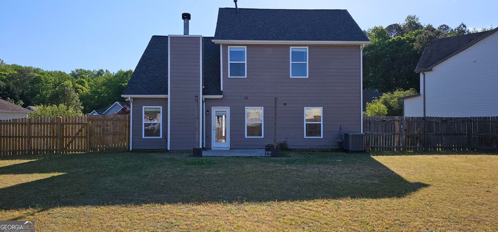 Photo of 420 Blackwood Lane, Suwanee, GA 30024 (MLS # 10736264)