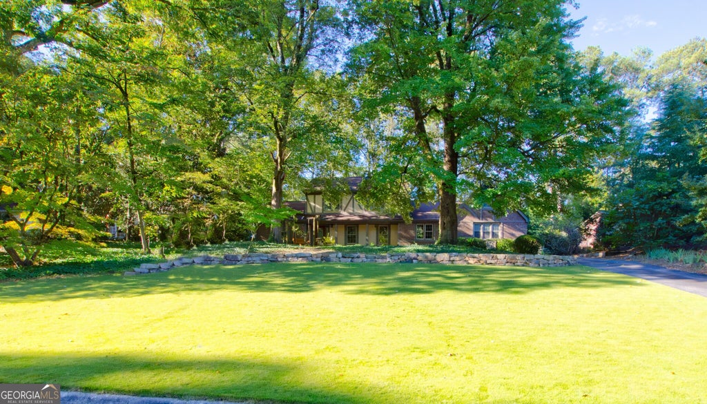 Photo of 2065 Renault Lane, Atlanta, GA 30345 (MLS # 10855137)