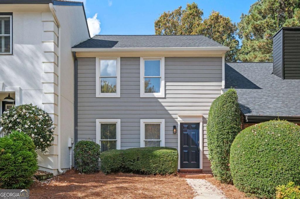 Photo of 2103 Kristen Court SE, Smyrna, GA 30080 (MLS # 10661497)