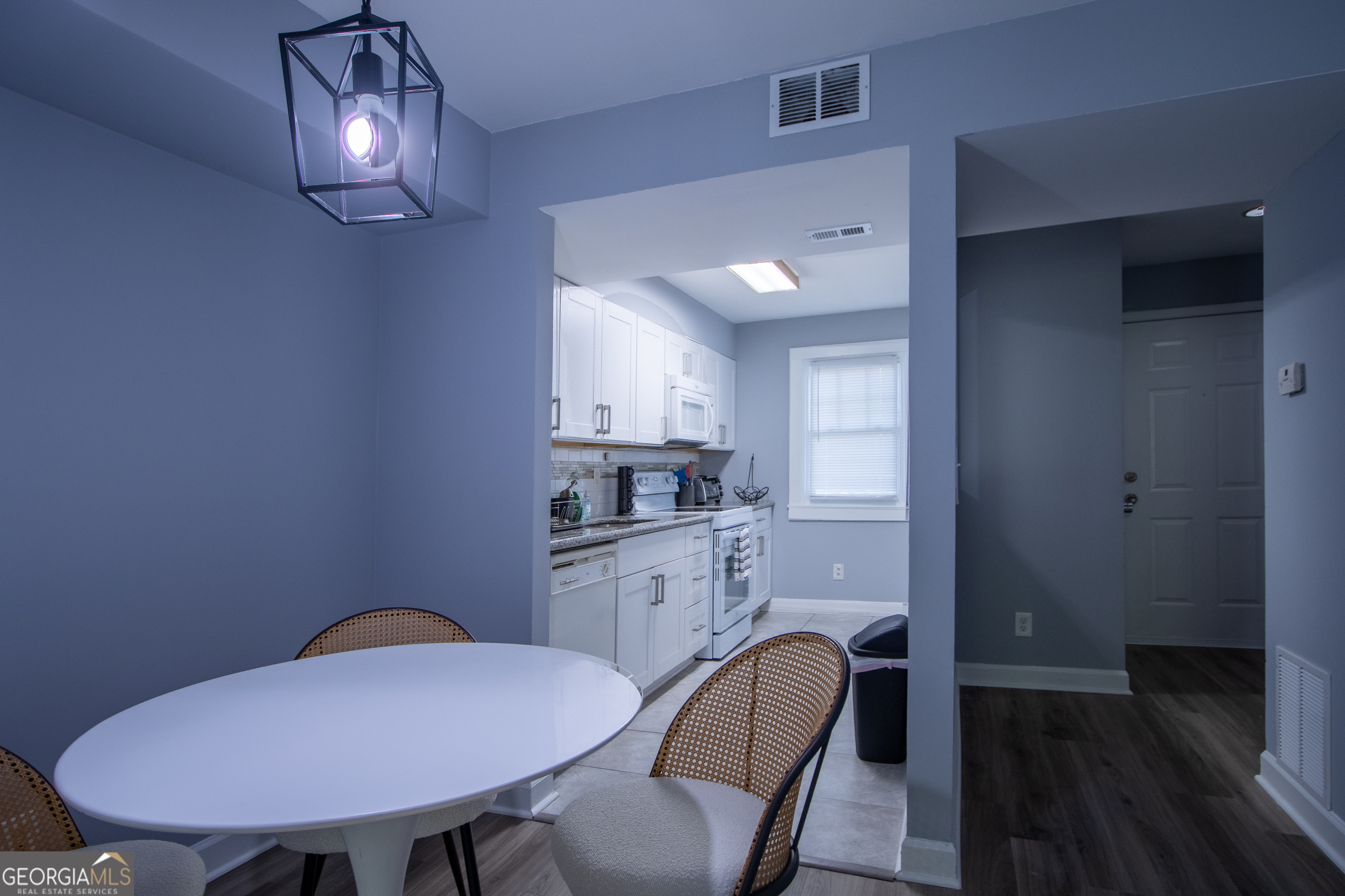 290 Appleby DR 268
