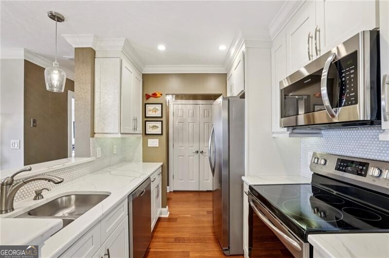 300 Johnson Ferry RD NE B804