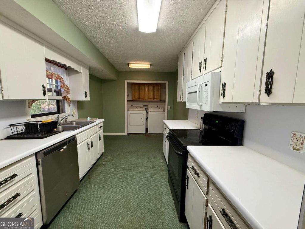 Photo of 2769 General Hooker Trail NW, Kennesaw, GA 30152 (MLS # 10649061)