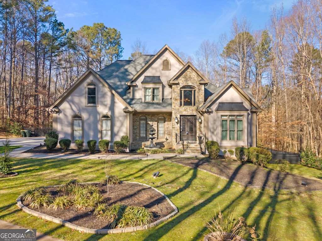 Photo of 4885 Rosewood Lake Drive, Cumming, GA 30040 (MLS # 10675285)