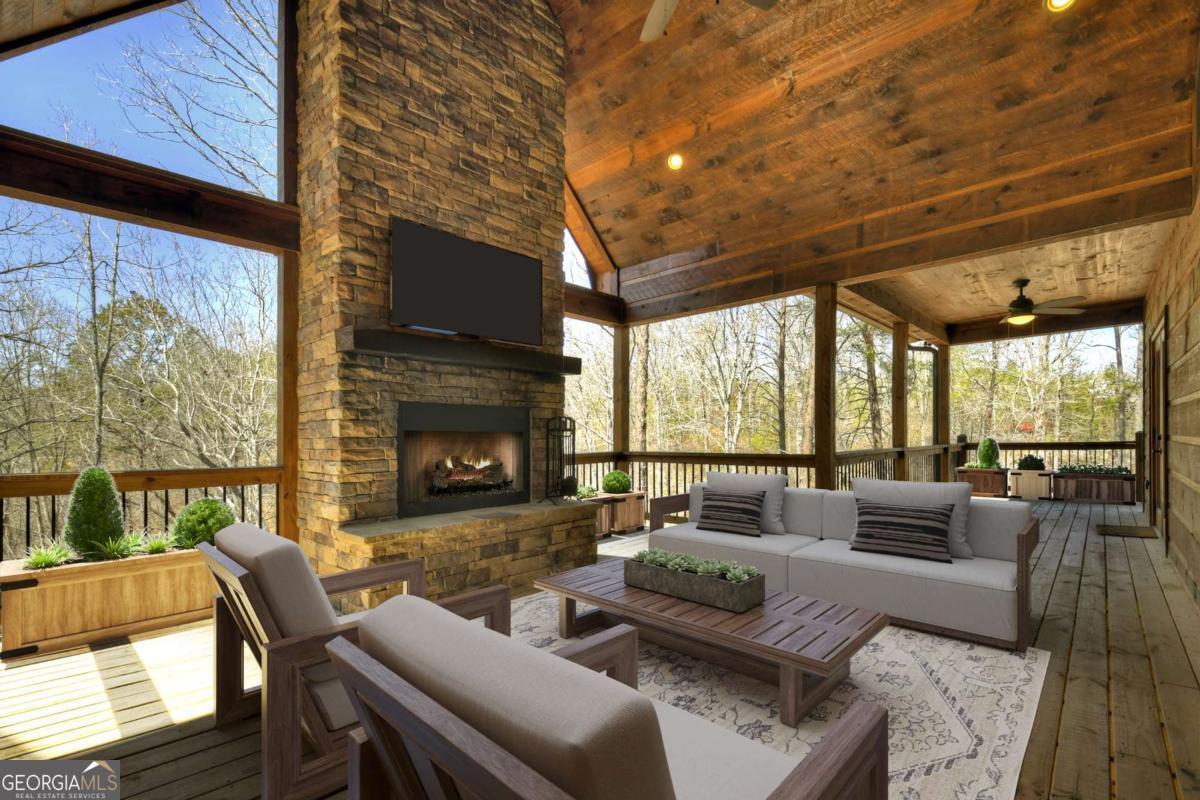 658 Highland Gap