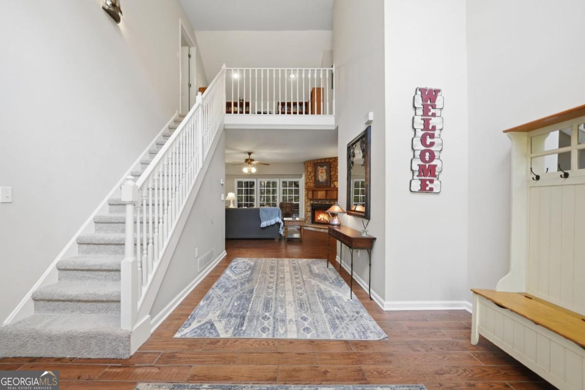 434 Lemmon DR 384,373,4,