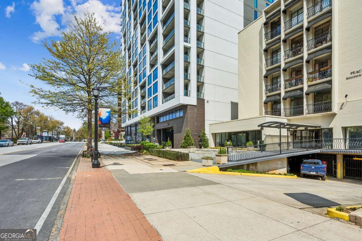 1421 Peachtree ST NE 210
