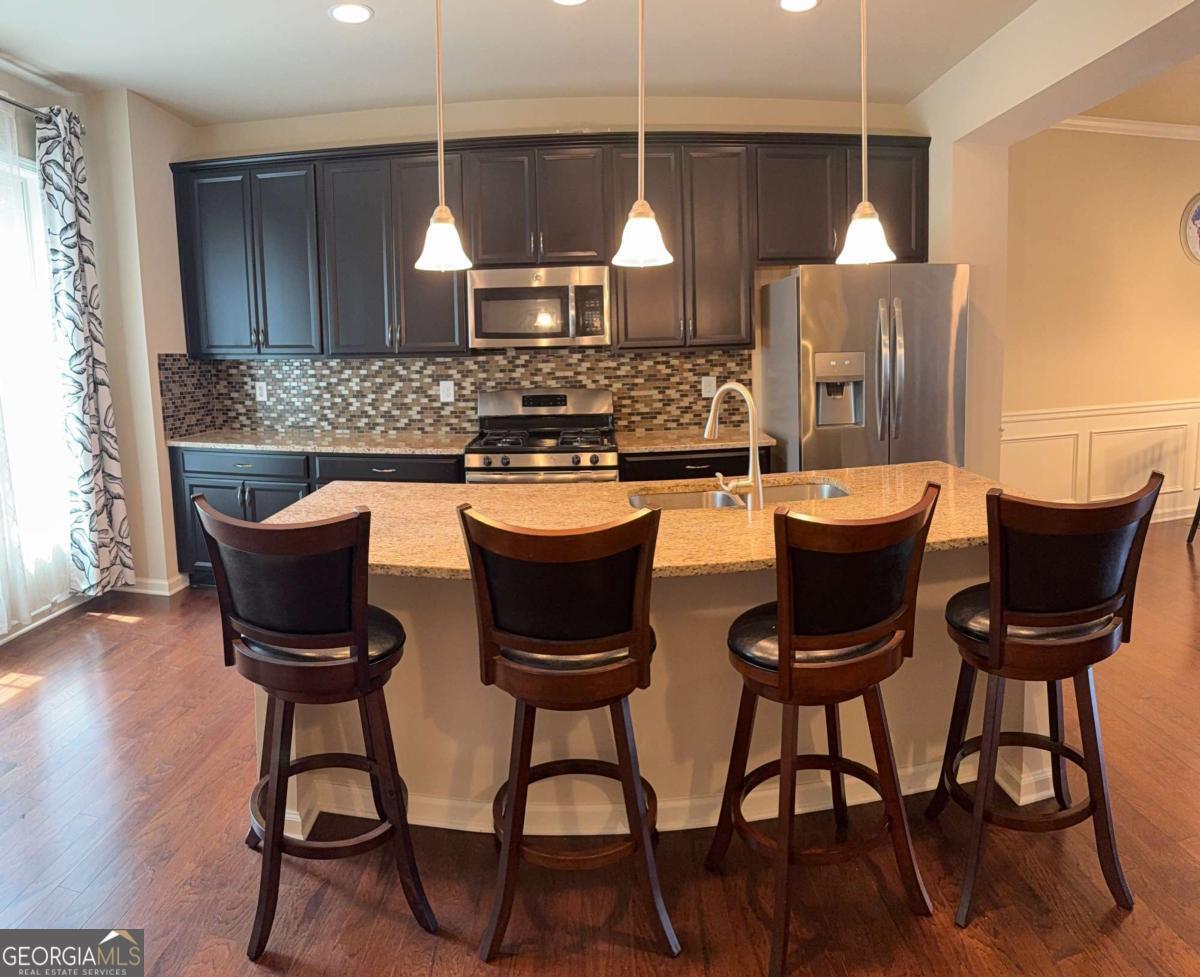 7044 Elmwood Ridge CT