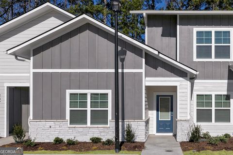 Townhouse in Lagrange GA 245 Rooker Drive.jpg