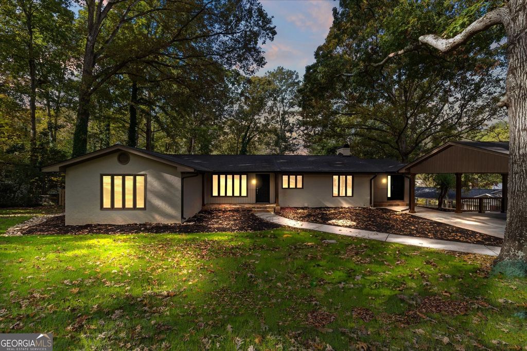 Photo of 50 Azalea Trail, Carrollton, GA 30116 (MLS # 10637570)