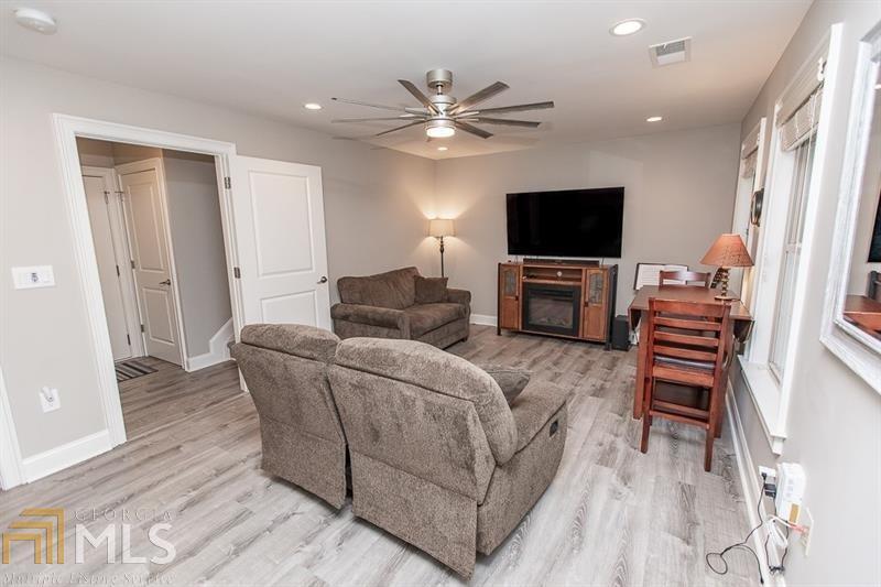 Johns Creek Walk - Residential