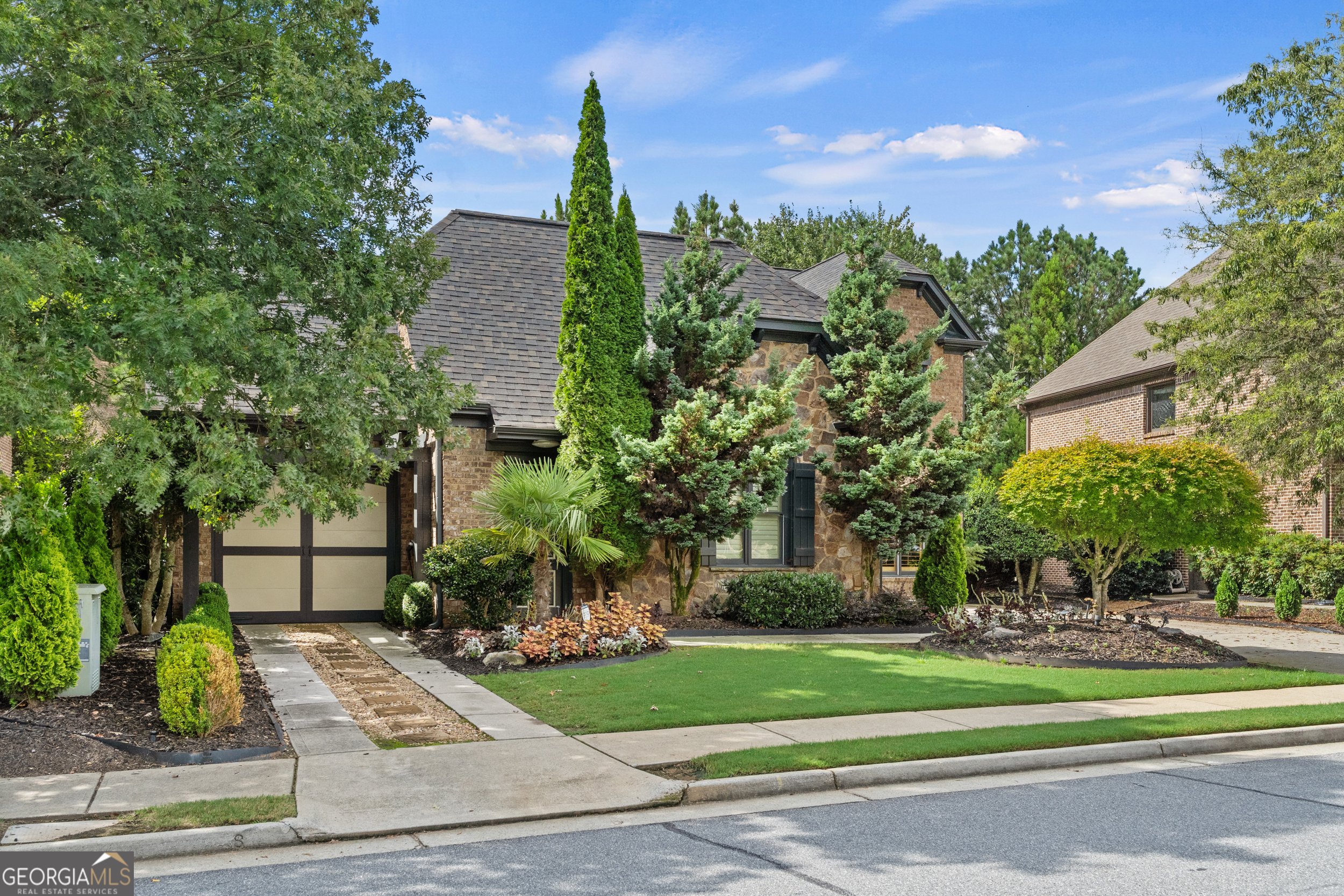 5030 Habersham Hills DR
