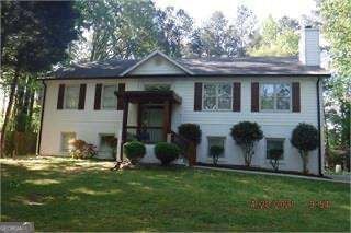 Photo of 3767 Memorial Parkway NW, Kennesaw, GA 30152 (MLS # 10847397)