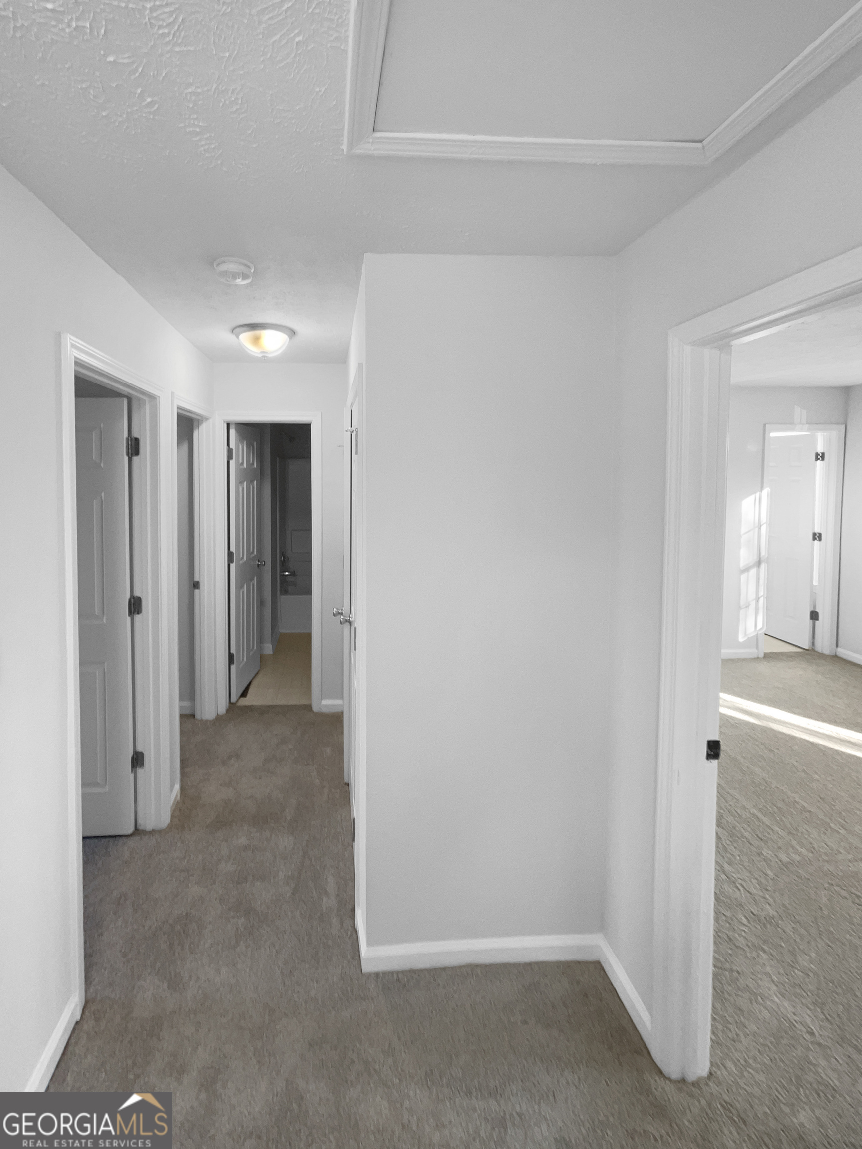 BARRINGTON HILLS SUB UN THREE - Residential