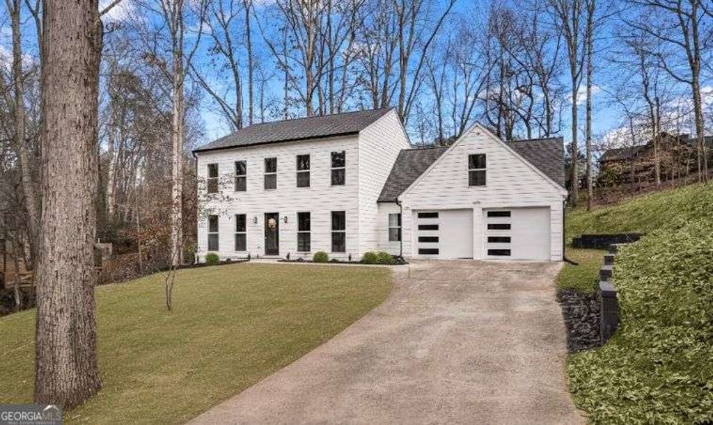 Photo of 3290 Ethan Dr, Marietta, GA 30062 (MLS # 10691787)