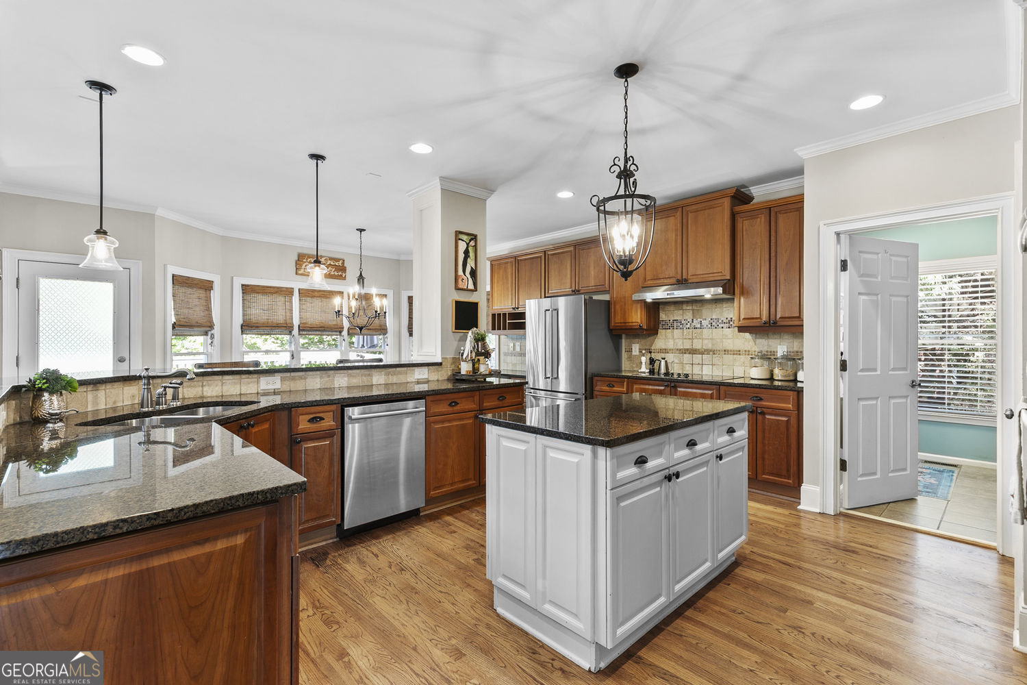 2461 Floral Valley DR